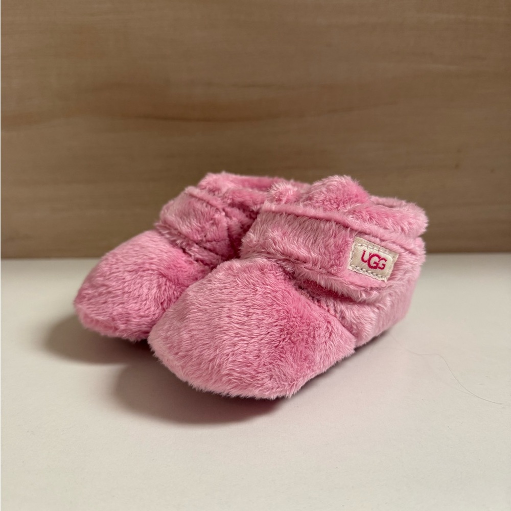 $20 ADD ON Pink Uggs New without tags Booties Moccs Kids 4-5c Ugg Tasman Crocs‎